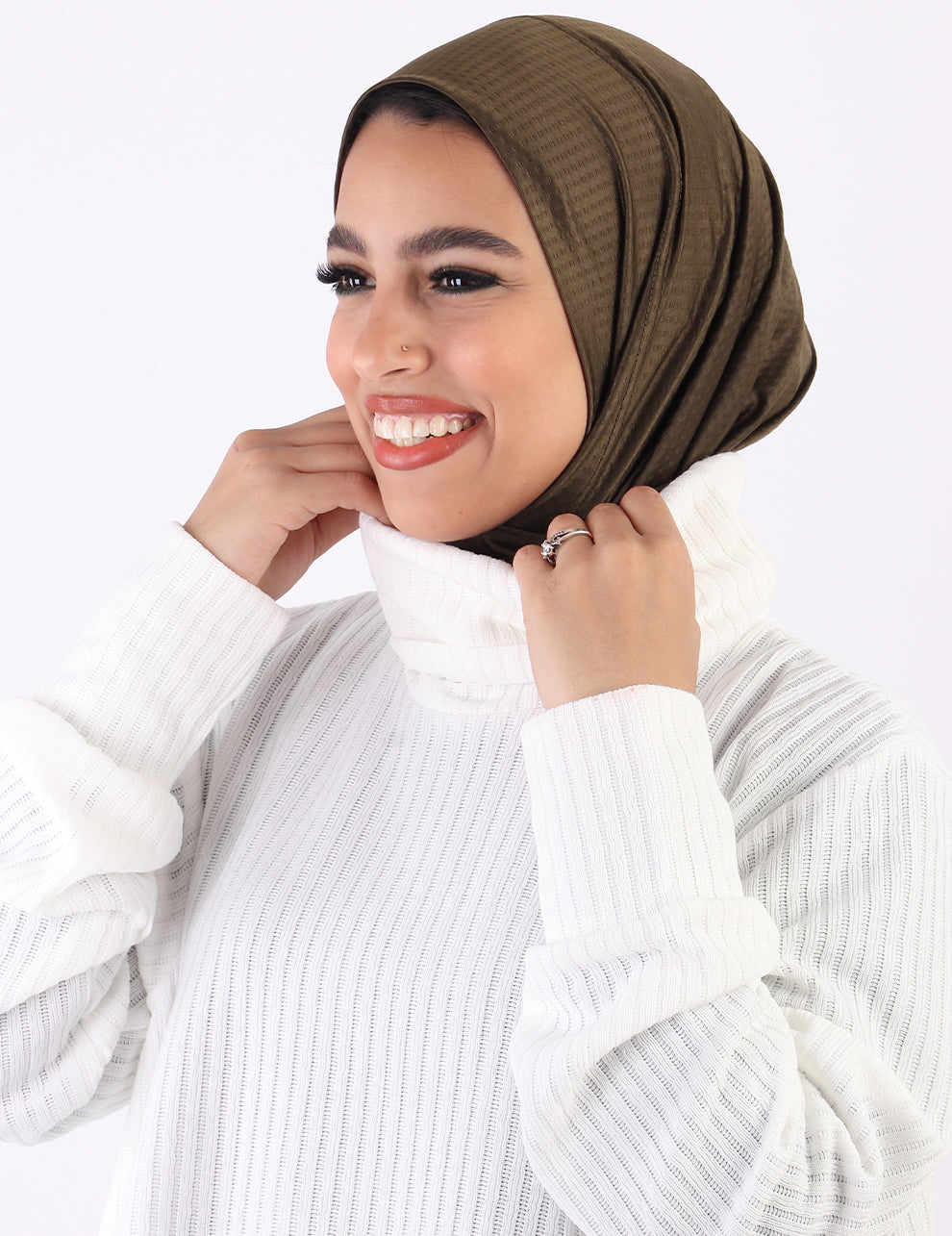 Spotted Snap Back Hijab - Olive - Le Voile Americas